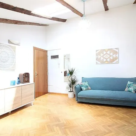 Charming Gran Via IV Apartment Madrid Exterior photo